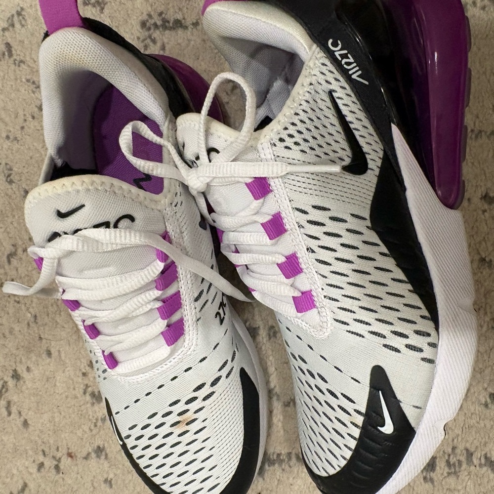 Nike Women’s Air 270 White & Purple Athletic Sneakers